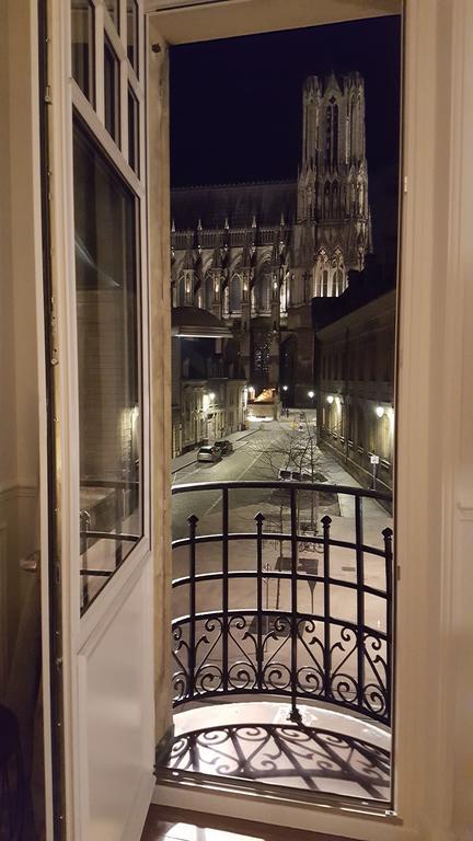 Апартаменты Les Berceaux De La Cathedrale Реймс Экстерьер фото